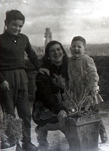 Ampliar: Coa mia nai, Marianito Rajoy, cara 1957